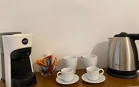 Paura Suite Apartment