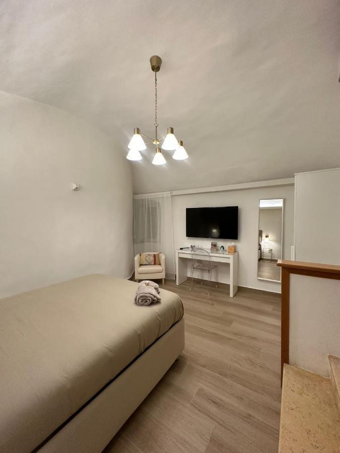 Paura Suite Apartment Napoli Esterno foto