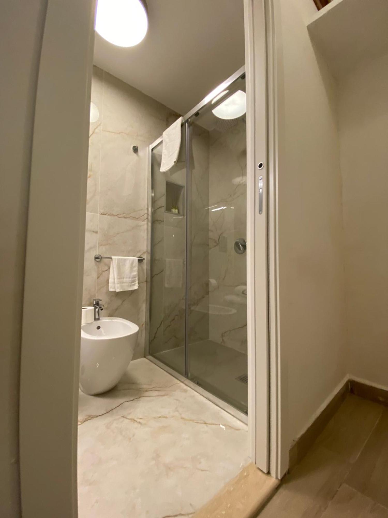 Paura Suite Apartment Napoli Esterno foto